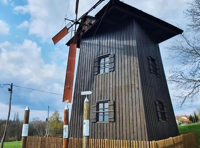 Διαμέρισμα Apartma Kapelski Fant Sveti Jurij ob Scavnici